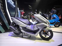 Honda PCX 160 Terbaru Meluncur di Thailand, Harganya?