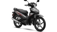 Dikutip dari Greatbiker, kembaran Honda Supra Fit tersebut kini desainnya lebih sporty dengan banyaknya lekukan-lekukan di bagian fairing, tebeng depan dan juga headlamp. Selain itu, desain fairing diperkecil dan desain lampu belakang baru. Foto: Boon Siew Honda Malaysia