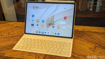 Sesuai namanya, tablet ini memiliki layar berukuran 12 inch dengan resolusi 2,8K dan refresh rate 144Hz. Foto: Virgina Maulita Putri/detikINET