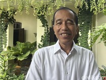 Jokowi Tepis Bahas Megawati Mundur Ketum PDIP Saat Ketemu Effendi Simbolon