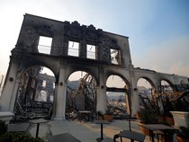 Kebakaran Hutan Hancurkan Kawasan Elite Pacific Palisades di California