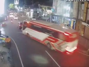 KNKT-Dishub Periksa Bus Pengangkut SMK Asal Bali yang Kecelakaan di Batu