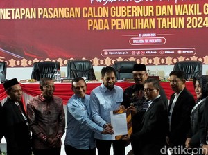 KIP Aceh Tetapkan Pasangan Mualem-Dek Fadh sebagai Gubernur-Wagub Terpilih