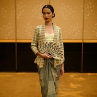 Fashion show terbaru Sejauh Mata Memandang meluncurkan koleksi Imlek dengan mengangkat tema Aruna  di Orient8, Hotel Mulia, Rabu [8/1/2025]. Foto: Dok. Sejauh Mata Memandang.