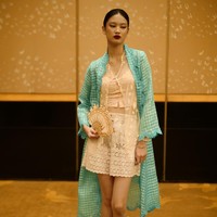 Fashion show terbaru Sejauh Mata Memandang meluncurkan koleksi Imlek dengan mengangkat tema Aruna di Orient8, Hotel Mulia, Rabu [8/1/2025]. Foto: Dok. Sejauh Mata Memandang.