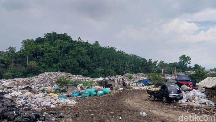 Kondisi TPAS Gunung Santri