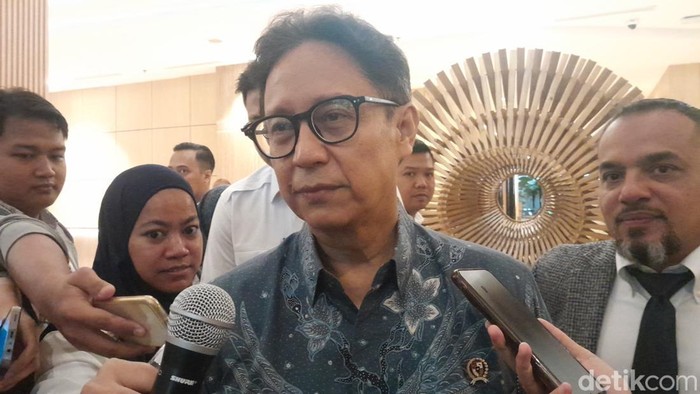 Cerita Menkes RI Jatuh di Toilet usai Paksa Lari 7 Km, Sempat Waswas Stroke Ringan
