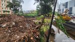 Normalisasi Bantaran Sungai Pesanggrahan untuk Cegah Banjir