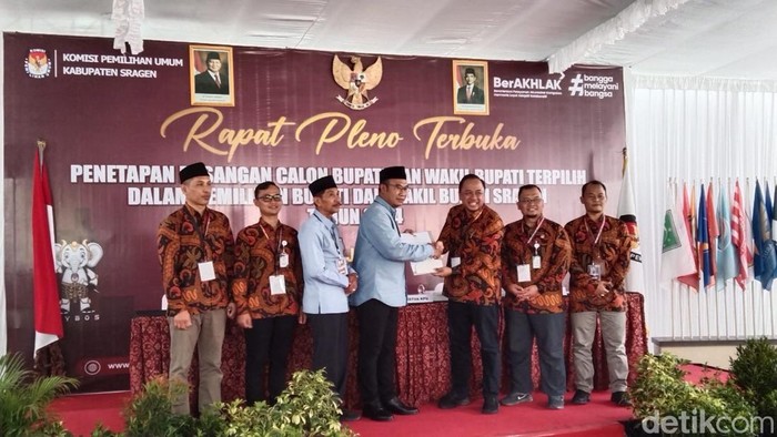 Pasangan Sigit-Suroto ditetapkan sebagai Bupati Sragen terpilih, Kamis (9/1/2025).