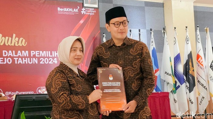 Rapat Pleno Terbuka Penetapan Pasangan Calon Terpilih dalam Pemilihan Bupati dan Wakil Bupati Purworejo Tahun 2024, Kamis (9/1/2025).