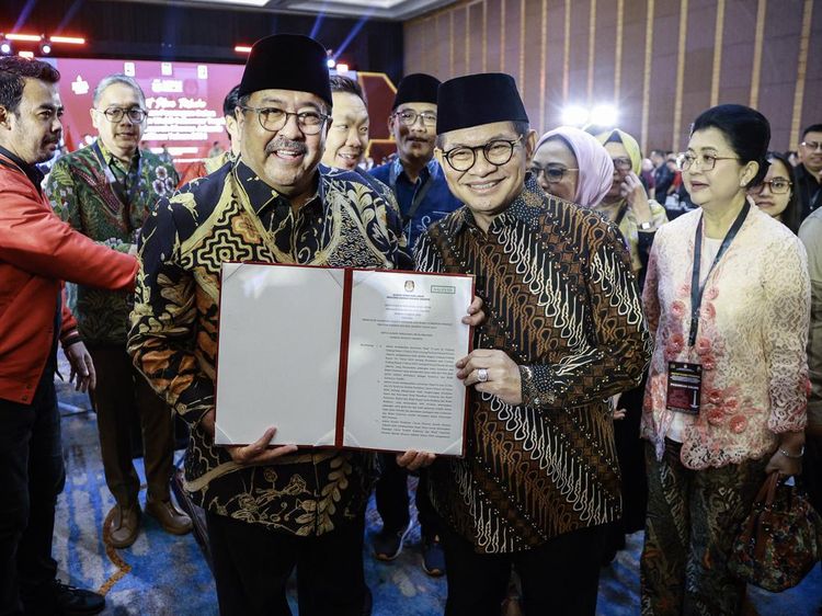 Potret Pramono-Rano Ditetapkan sebagai Gubernur-Wagub Terpilih DKI Jakarta