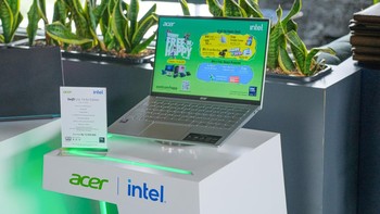 Aspek paling menarik dari Acer Swift Lite 14 Air Edition adalah bobotnya yang kurang dari 1 kg. Foto: Dok. Acer