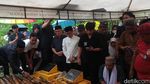 Sendu Pemakaman Abah Qomar, Eko Patrio: Saya Bersaksi Pak Haji Orang Baik