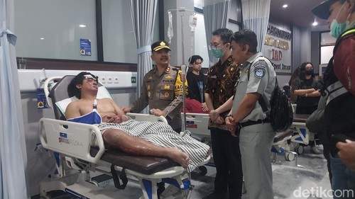 Saifudin, wisatawan yang kehilangan istri dan anaknya dalam tragedi laka maut Kota Batu