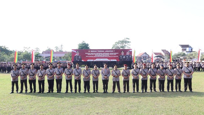 Sertijab Polda Riau