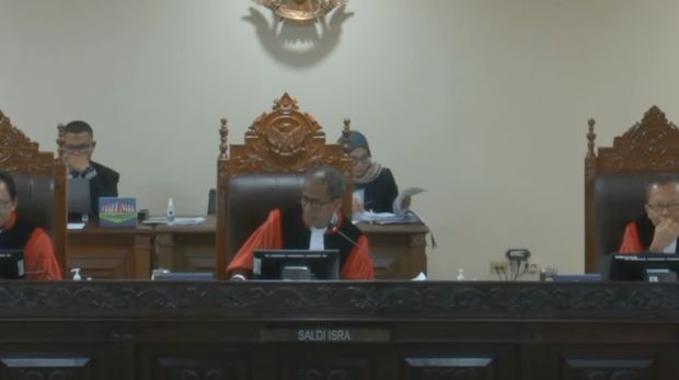 Sidang panel 2 dengan perkara nomor 257/PHPU.Gub-XXIII/2025 tersebut dipimpin langsung oleh Wakil Ketua MK Saldi Isra. Dokumen Istimewa
