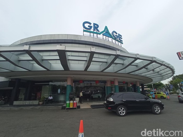 Situasi di Grage Mall Cirebon setelah dilanda kebakaran