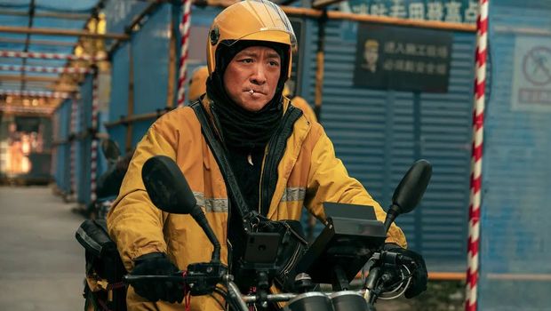 Cuplikan adegan dalam film Upstream (2024).