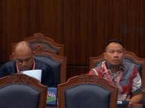 Lewati Batas Waktu Pendaftaran, Gugatan Vicky Prasetyo Tak Dilanjutkan MK