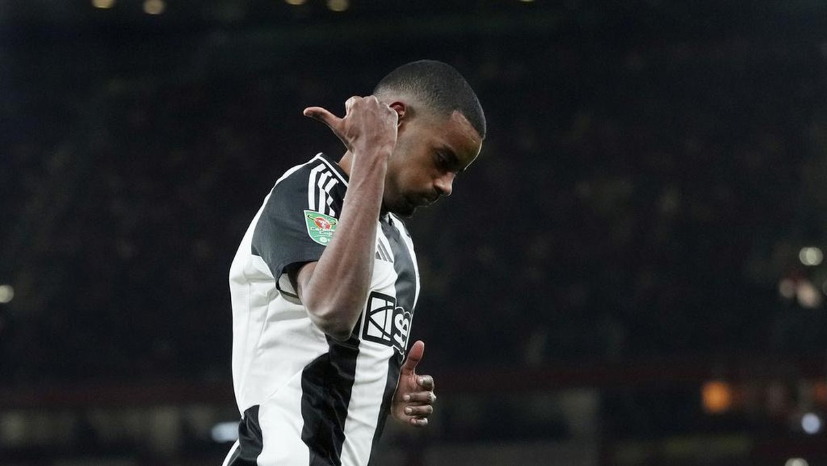 Alexander Isak menjadi incaran Paris Saint-Germain. (Foto: AP/Kirsty Wigglesworth)