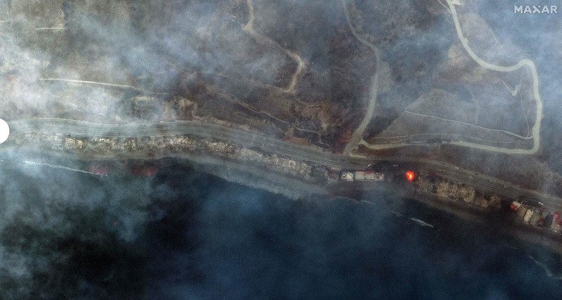 Foto sebelum dan setelah kebaran besar di Los Angeles