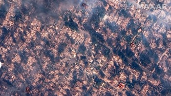 Kebakaran hutan dahsyat melanda Los Angeles telah memaksa ratusan orang di wilayah Palisades, Eaton dan Hurst untuk mengungsi. Foto: MaxarTechnologies