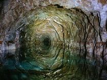 Penemuan Kolam Air Kuno Berusia 2 Miliar Tahun