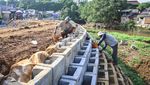 Intip Progres Normalisasi Sungai Ciliwung Rawajati