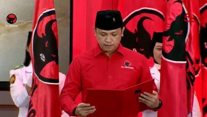 Ketua DPP PDIP Ronny Talapessy