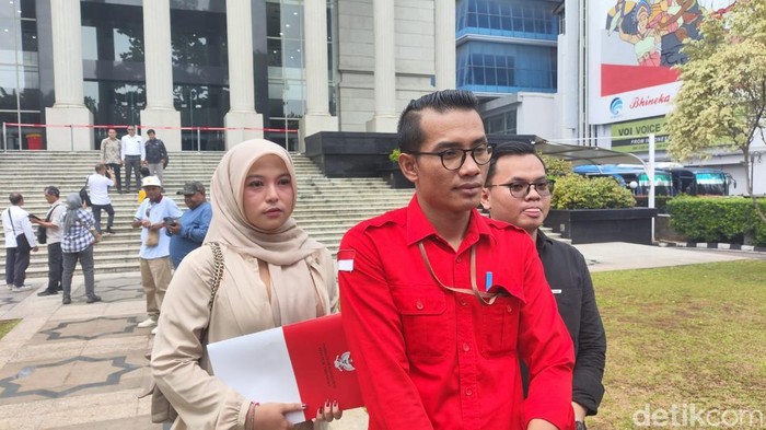 Lembaga Pemantau Pemilih, Sarekat Demokrasi Indonesia, menggugat hasil Pilgub Papua Selatan 2024 ke Mahkamah Konstitusi (MK). (Anggi/detikcom)