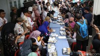 Program MBG untuk ibu hamil, ibu menyusui, dan balita disalurkan lewat posyandu.  