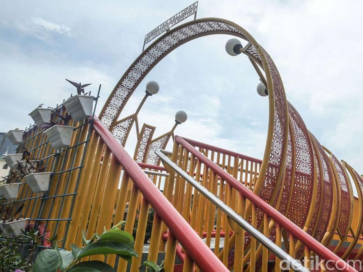 Melihat Jembatan Kali Opak yang Estetik