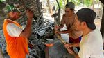Produksi Bendo Ala Pande Besi yang Eksis 53 Tahun di Mojokerto