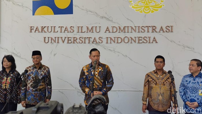 Menteri Koordinator Bidang Infrastruktur dan Pembangunan Kewilayahan Agus Harimurti Yudhoyono (AHY)