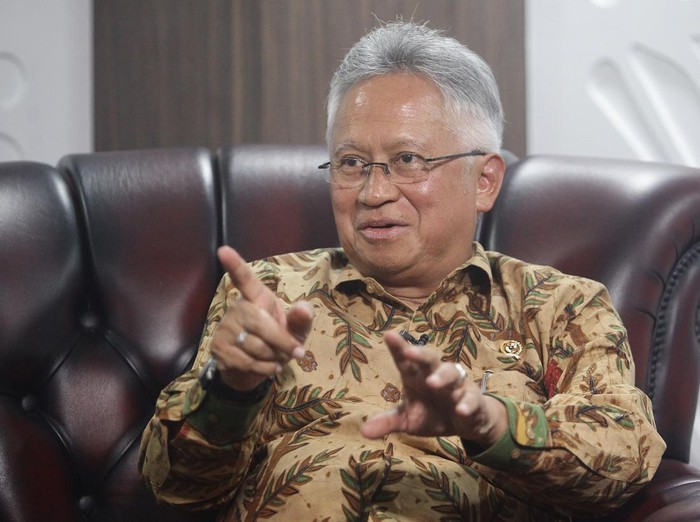 Menteri Pendidikan Tinggi, Sains, Riset, dan Teknologi (Mendikristek) Prof. Satryo Soemantri Brodjonegoro
