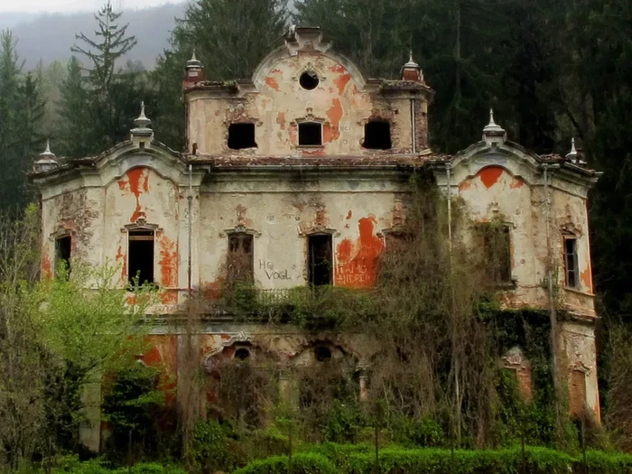 Penampakan Villa de Vecchi