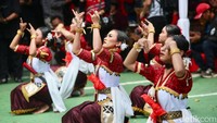 Jajaran DPP PDIP yang sudah hadir diantaranya adalah Sekretaris Jenderal Hasto Kristiyanto, Bendahara Olly Dondokambey, Wakil Bendahara Rudianto Tjen, Said Abdullah, Ganjar Pranowo, Basuki Tjahaja Purnama, Djarot Saiful Hidayat, Eriko Sotarduga, Yuke Yurike, dan lain-lain.