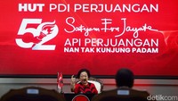 Dalam pidatonya, Megawati menyampaikan terima kasih kepada rakyat Indonesia dan Presiden ke-8 RI Prabowo Subianto terkait Surat Penegasan Pimpinan MPR RI atas Tidak Berlakunya lagi TAP MPRS Nomor 33 Tahun 1967 tentang Pencabutan Kekuasan Negara dari Presiden Soekarno.