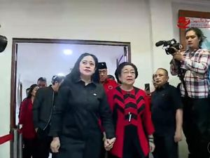 Puan Gandeng Megawati di HUT Ke-52 PDIP