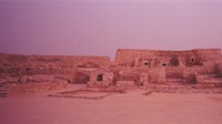 Pada abad ke-7, dengan masuknya Islam ke wilayah Teluk Persia, Bahrain menjadi bagian dari kekhalifahan Islam.
