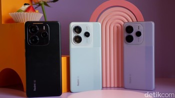 Redmi Note 14 5G hadir dalam tiga varian warna. Foto: Adi Fida Rahman/detikINET