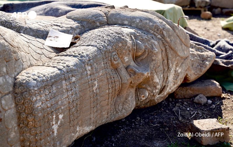 Situs peninggalan bangsa Asiria di Nimrud, Irak, yang dihancurkan ISIS kini mulai direkonstruksi. (Zaid Al Obeidi/AFP)