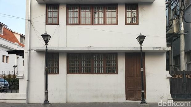 Spot Foto di Kota Lama Surabaya