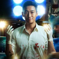 Heboh Penampilan Terbaru Ju Ji Hoon dengan Gigi Ompong Saat Promosi Drakor