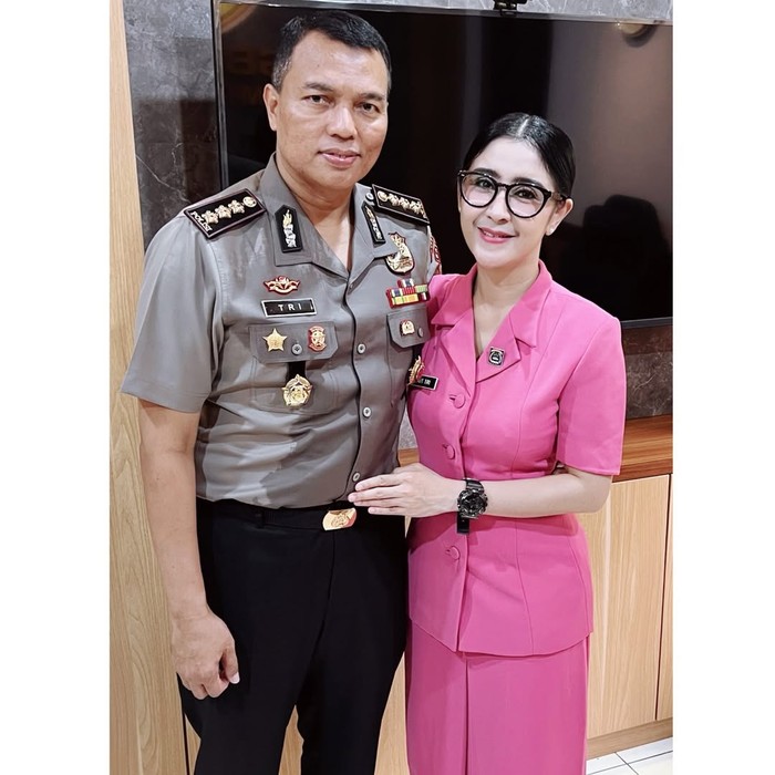 Uut Permatasari Uut Permatasari