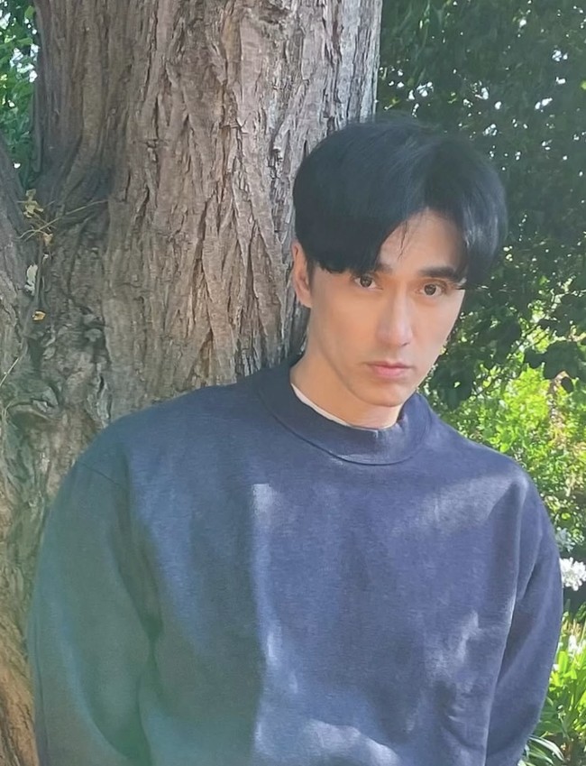 “Saya merasakan tekanannya. Karena, jauh di lubuk hati, saya tahu saya tidak semuda itu. Saya menua, terang Chuando Tan. Foto: dok. Instagram @chuando_chuandoandfrey