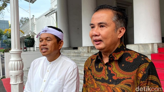 Dedi Mulyadi dan Bey Machmudin.