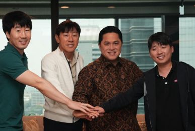 Erick Thohir dan Shin Tae-yong. (Instagram/shintaeyong7777) Erick Thohir dan Shin Tae-yong. (Instagram/shintaeyong7777)