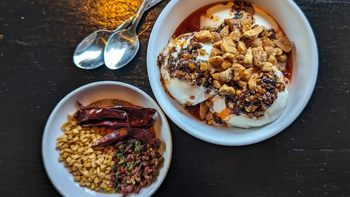 10 Es Krim Rasa Unik dan Nyeleneh, Mau Coba?