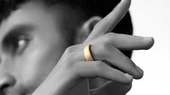 Ultrahuman Rare diklaim sebagai cincin pintar mewah pertama di dunia. Betapa tidak, perangkat wearable ini dibalut emas 18 karat dan tersedia dengan harga mulai dari 1.500 Poundsterling atau sekitar Rp 29,8 jutaan. Foto: Ultrahuman